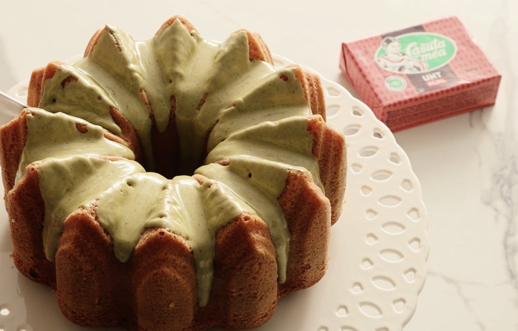 Chec marmorat cu fistic